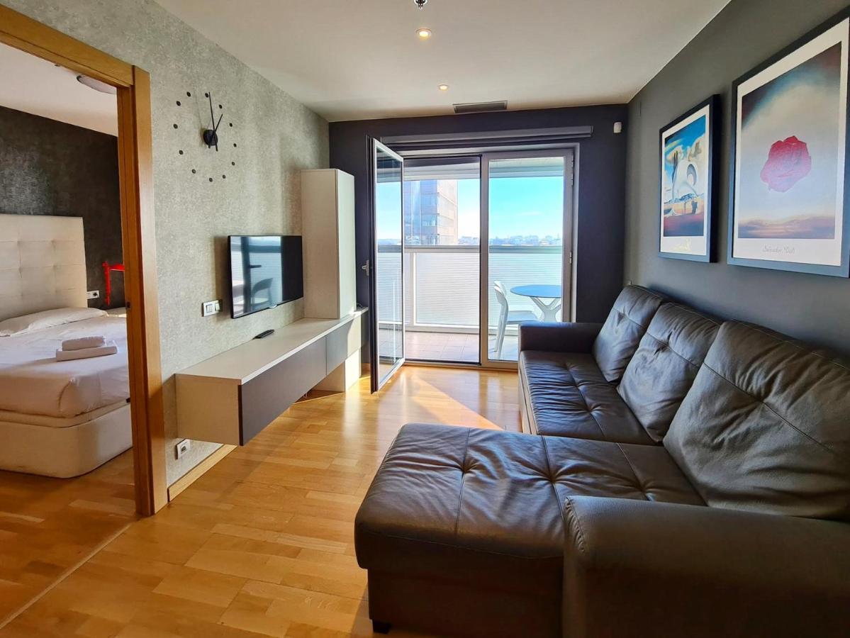 Fira Gran Via - Barcelona4Seasons Apartment Оспиталет де Лобрегат Екстериор снимка
