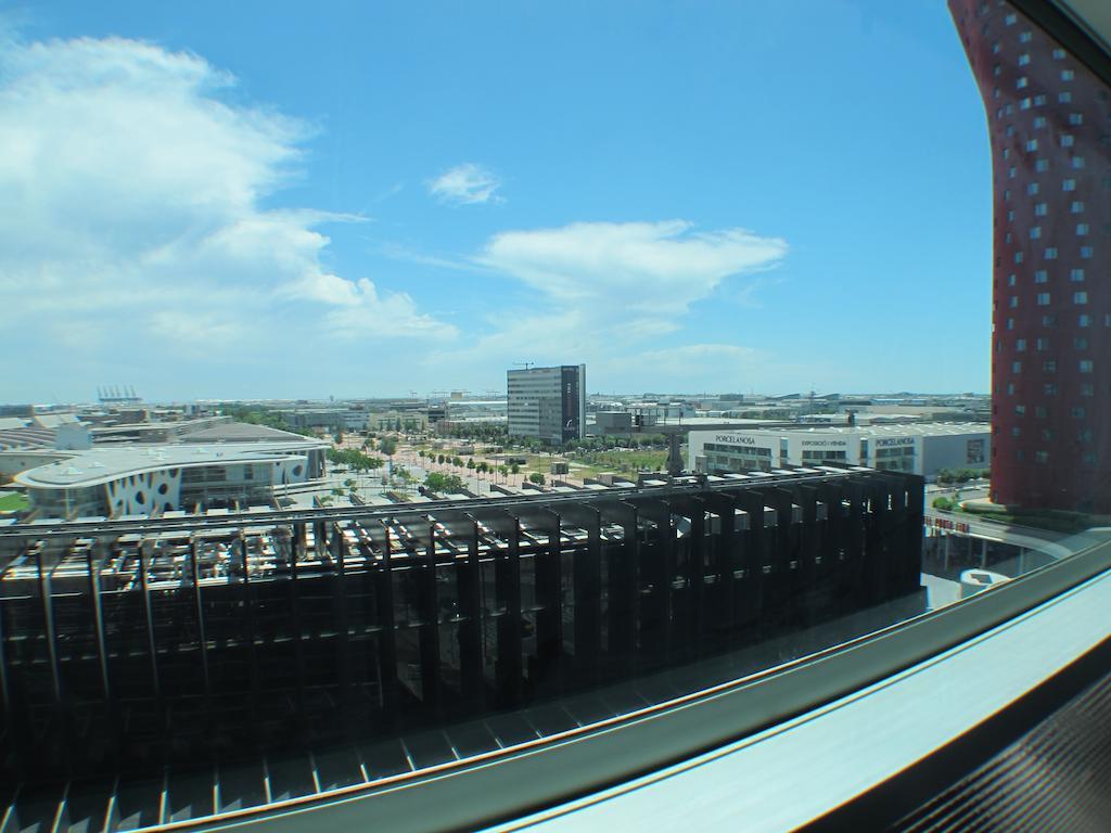 Fira Gran Via - Barcelona4Seasons Apartment Оспиталет де Лобрегат Стая снимка