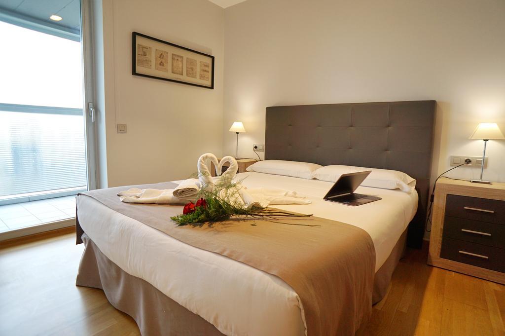 Fira Gran Via - Barcelona4Seasons Apartment Оспиталет де Лобрегат Екстериор снимка